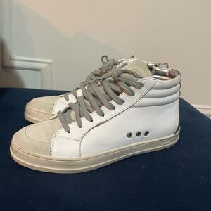 P448 -36- white and black high top sneaker